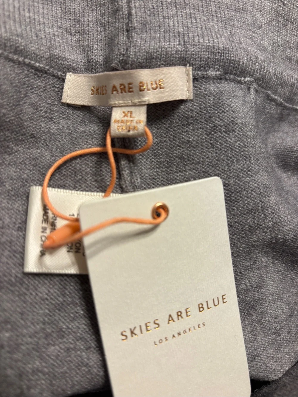 Skies Are Blue nwt super